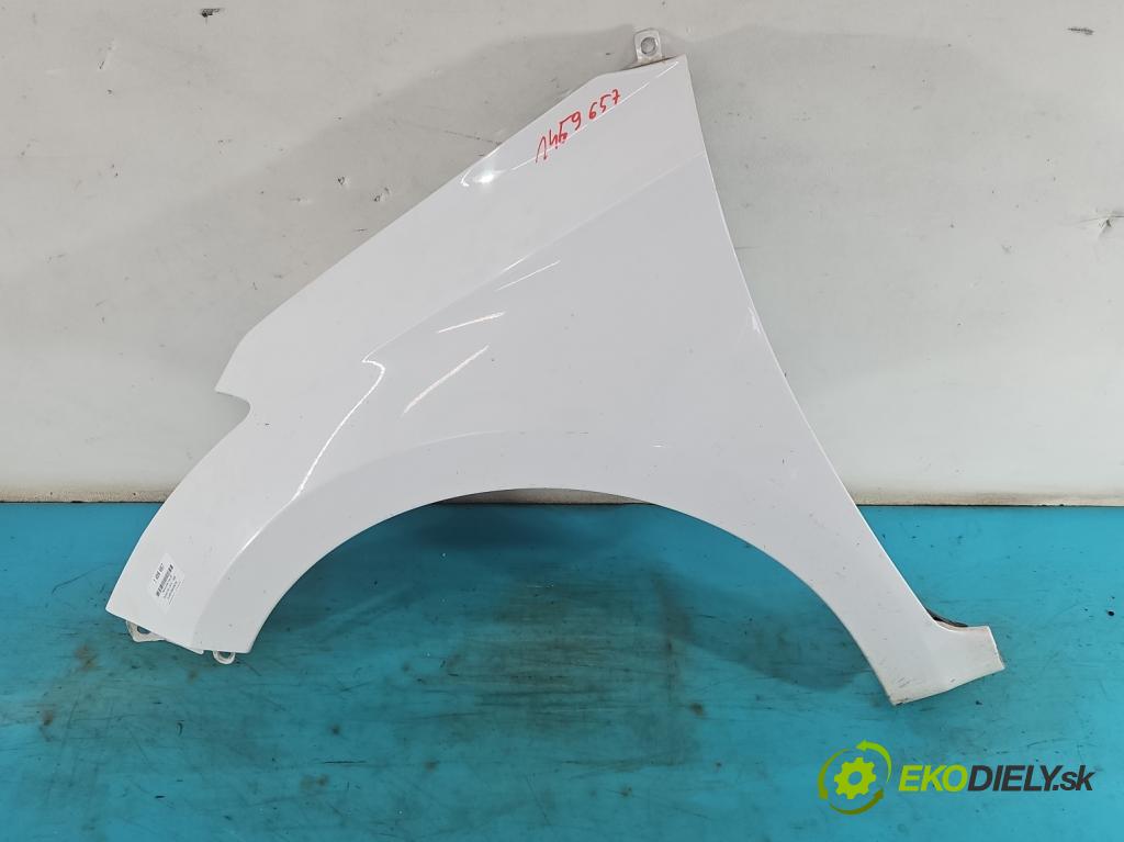 Hyundai i20 II 2014 -2020 1.2 16V 84KM manual 61,8 kW 1248 cm3 5- blatnik přední levý  (Levý přední blatník)