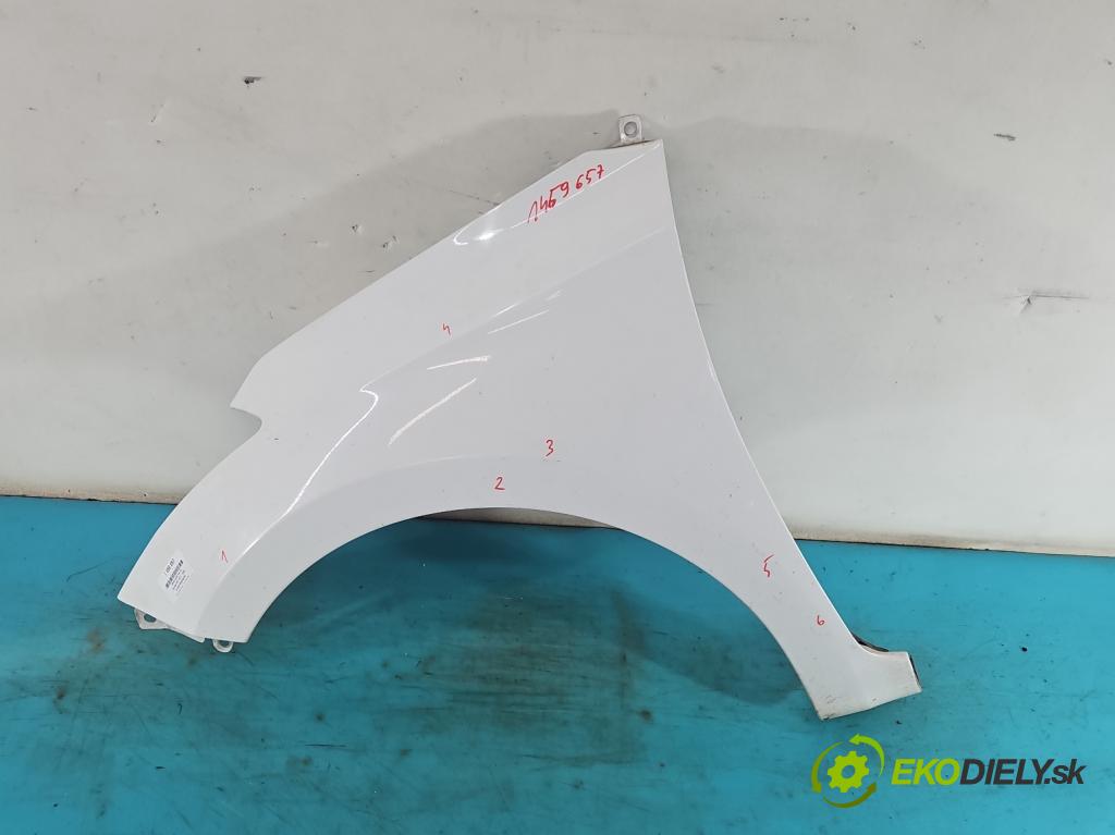 Hyundai i20 II 2014 -2020 1.2 16V 84KM manual 61,8 kW 1248 cm3 5- blatnik přední levý  (Levý přední blatník)