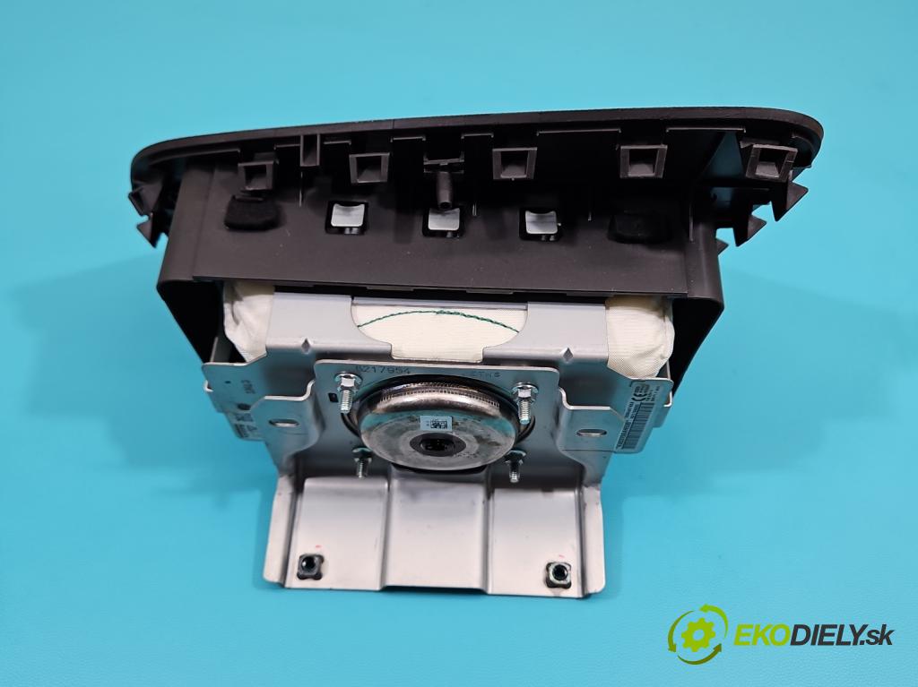 Mitsubishi Space Star II 2012-2020 1.2 80 HP manual 59 kW 1193 cm3 5- airbag vzduch: spolujezdce: 7030A274XA (Airbag)
