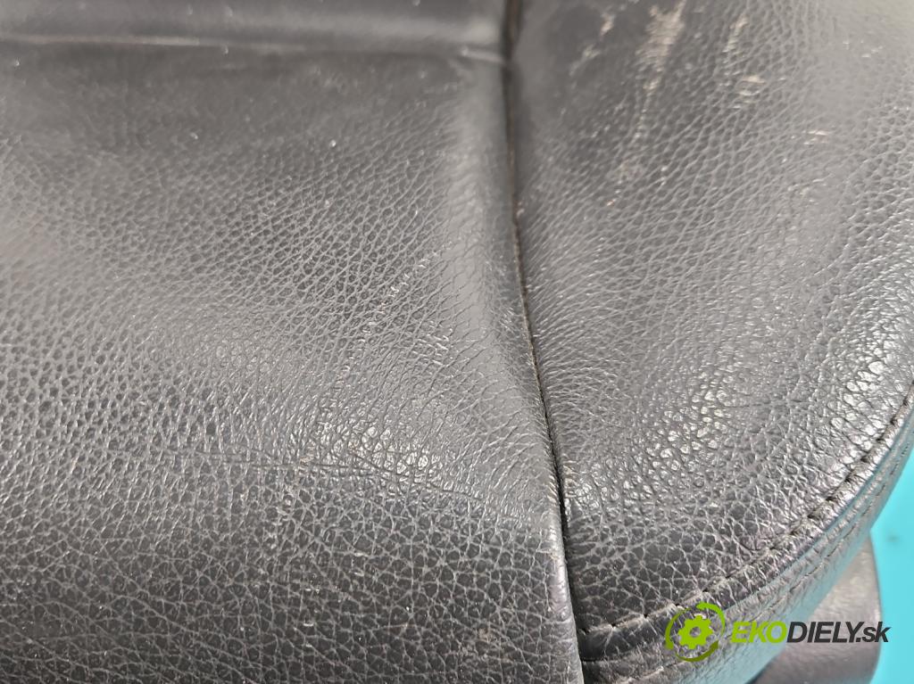 Chevrolet Captiva 2.0 VCDI 150 HP automatic 110 kW 1991 cm3 5- Sedačka pravý  (Sedadlo)