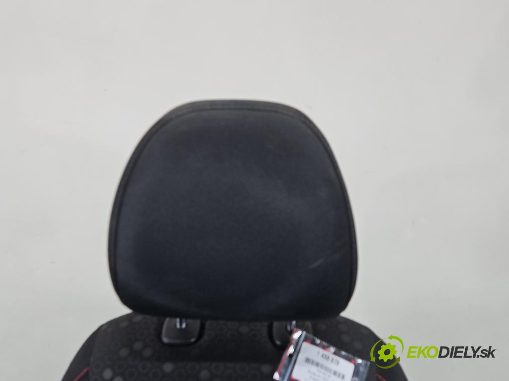 Hyundai i20 II 2014 -2020 1.2 16V 84KM manual 61,8 kW 1248 cm3 5- Sedačka ľavý (Sedadlo)