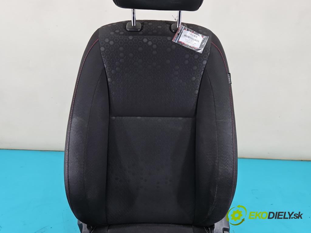 Hyundai i20 II 2014 -2020 1.2 16V 84KM manual 61,8 kW 1248 cm3 5- Sedačka ľavý (Sedadlo)