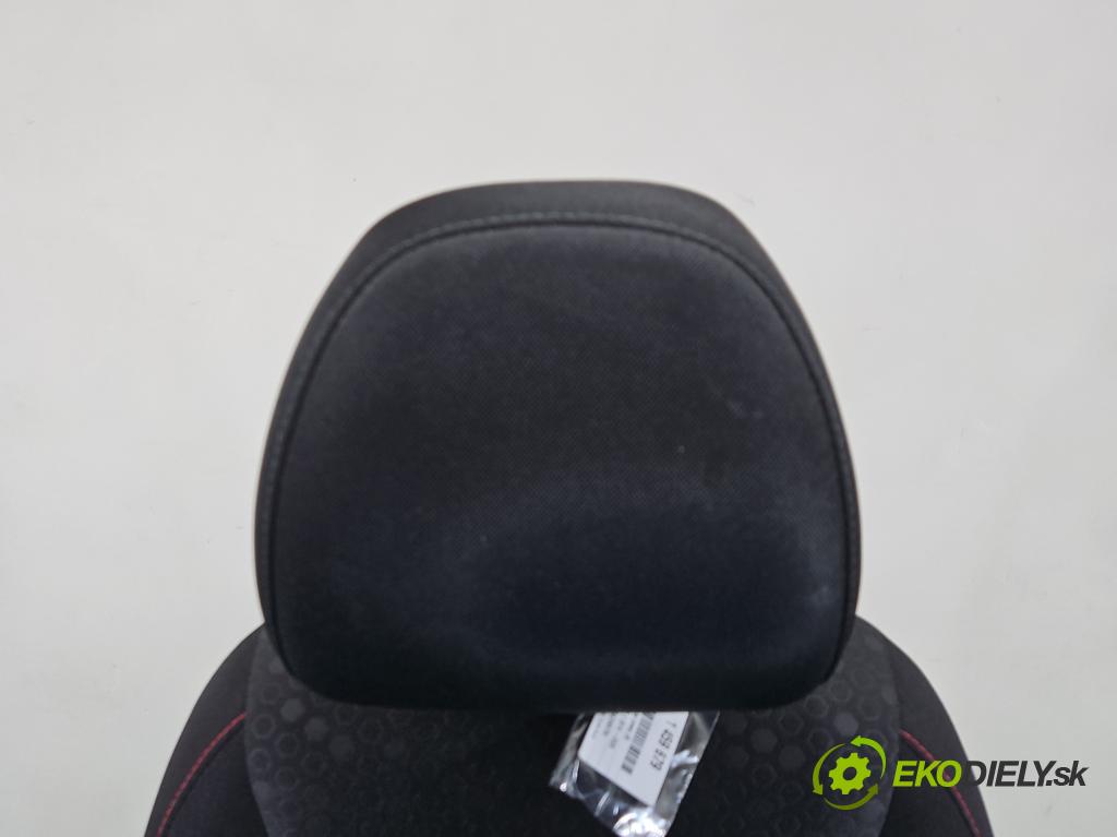 Hyundai i20 II 2014 -2020 1.2 16V 84KM manual 61,8 kW 1248 cm3 5- Sedačka pravý  (Sedadlo)