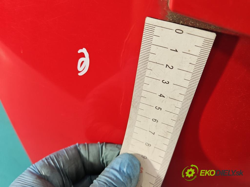 Chevrolet Lacetti 1.4 16V 95 hp manual 70 kW 1399 cm3 4- zadní kufrové dveře  (Zadní kapota (kufr))