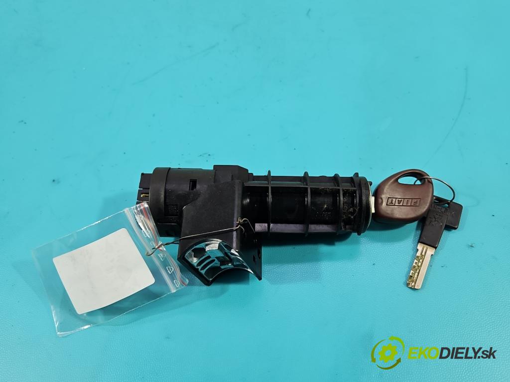 Fiat Punto I 1993-1999 1.2 75 HP manual 55 kW 1242 cm3 5- Spínačka  (Spínacia skrinka)