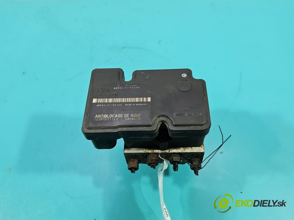 Peugeot 206 1.1 60 HP manual 44 kW 1124 cm3 3- čerpadlo abs 9652342980 (Pumpa ABS)