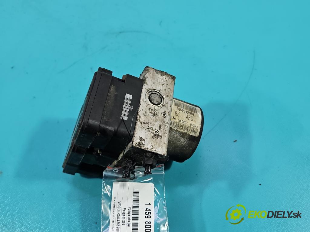 Peugeot 206 1.1 60 HP manual 44 kW 1124 cm3 3- čerpadlo abs 9652342980 (Pumpa ABS)