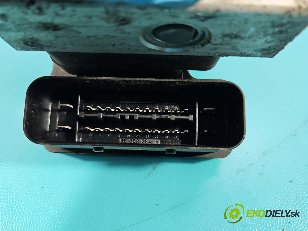 Peugeot 206 1.1 60 HP manual 44 kW 1124 cm3 3- čerpadlo abs 9652342980 (Pumpa ABS)