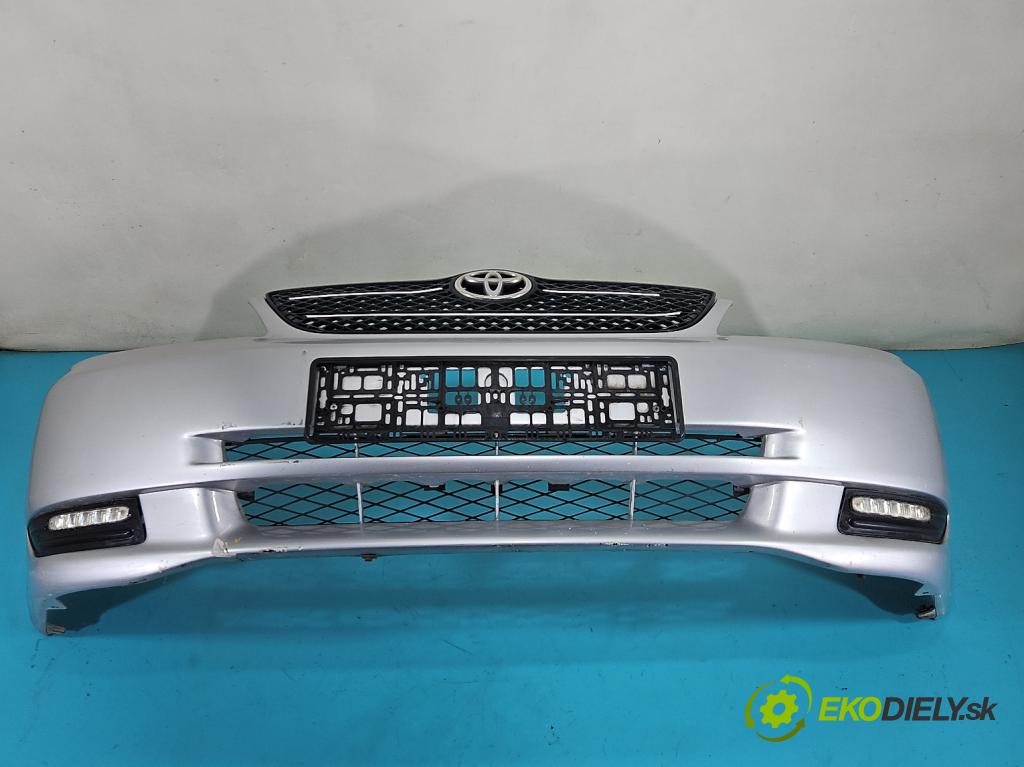 Toyota Corolla E12 2001-2009 2.0 D4D 110 hp manual 81 kW 1975 cm3 4- nárazník přední  (Klika dveří ostatní)