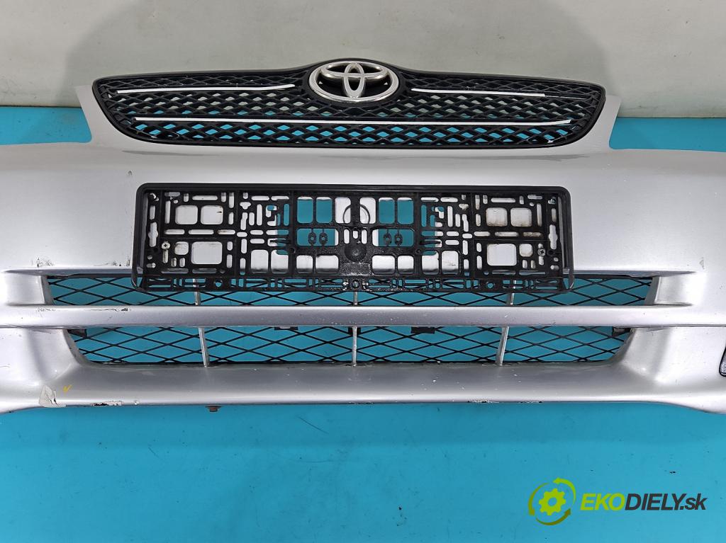 Toyota Corolla E12 2001-2009 2.0 D4D 110 hp manual 81 kW 1975 cm3 4- nárazník přední  (Klika dveří ostatní)