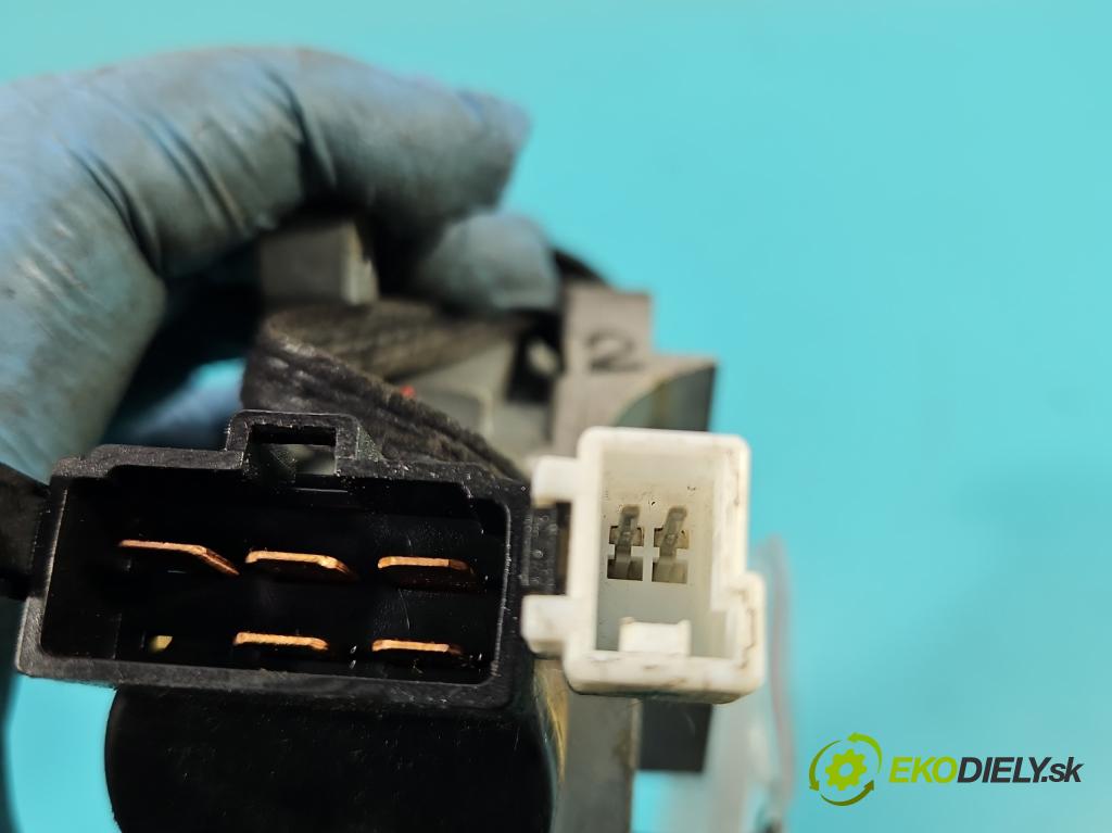 Mitsubishi Space star 1.9 dci 102 HP manual 75 kW 1900 cm3 5- Spínačka  (Spínacia skrinka)