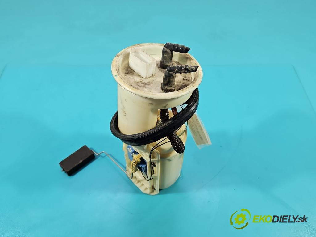 Vw Passat B5 1995-2005 2.3 VR5 150 hp manual 110 kW 2324 cm3 4- čerpadlo paliva 8E0919051A
