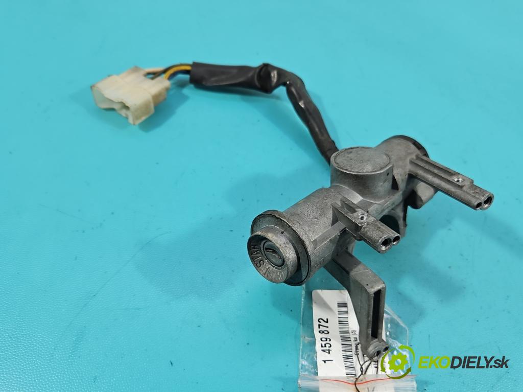 Daewoo Tico 0.8 plyn: 41 hp manual 30 kW 796 cm3 5- spínací skříňka  (Spínací skříňka)