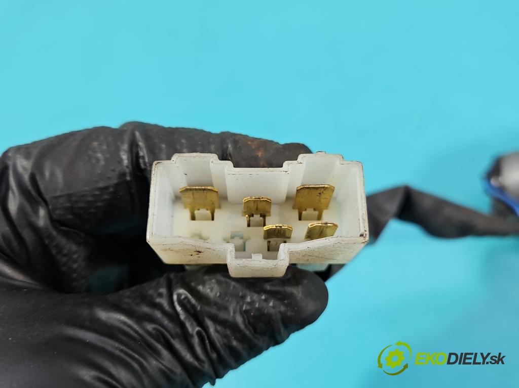 Daewoo Tico 0.8 plyn: 41 hp manual 30 kW 796 cm3 5- spínací skříňka  (Spínací skříňka)