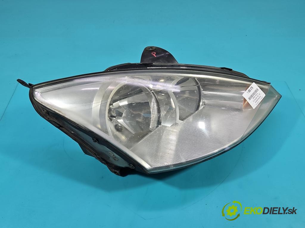 Ford Focus Mk1 1998-2004 1.6 16V 101 HP manual 74 kW 1596 cm3 5- Reflektor: pravý 2M51-13W029-BF (Svetlo predné pravé)