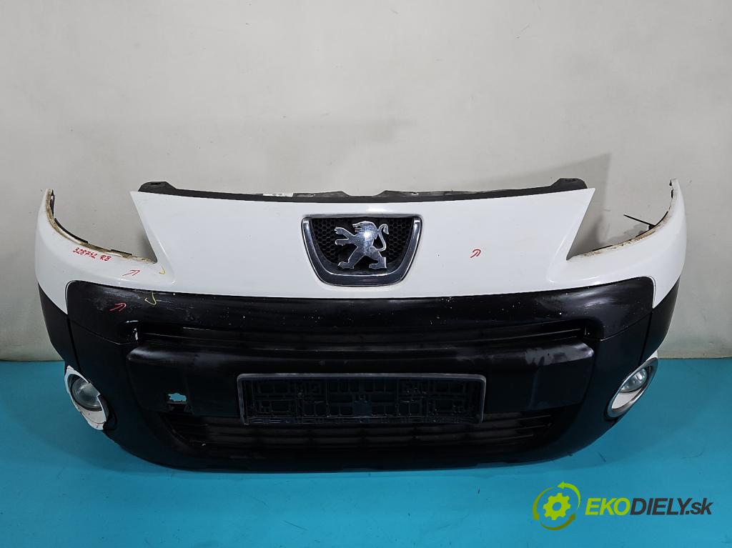 Peugeot Partner II 2008-2018 1.6 hdi 90 hp manual 66,2 kW 1560 cm3 5- nárazník přední  (Klika dveří ostatní)