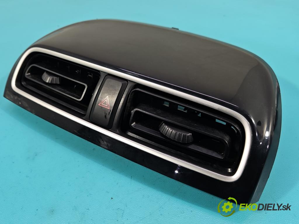 Mitsubishi Space Star II 2012-2020 1.2 80 HP manual 59 kW 1193 cm3 5- Mřížka: kúrenia stredová 8002B003XA (Mriežka kúrenia (fukár))