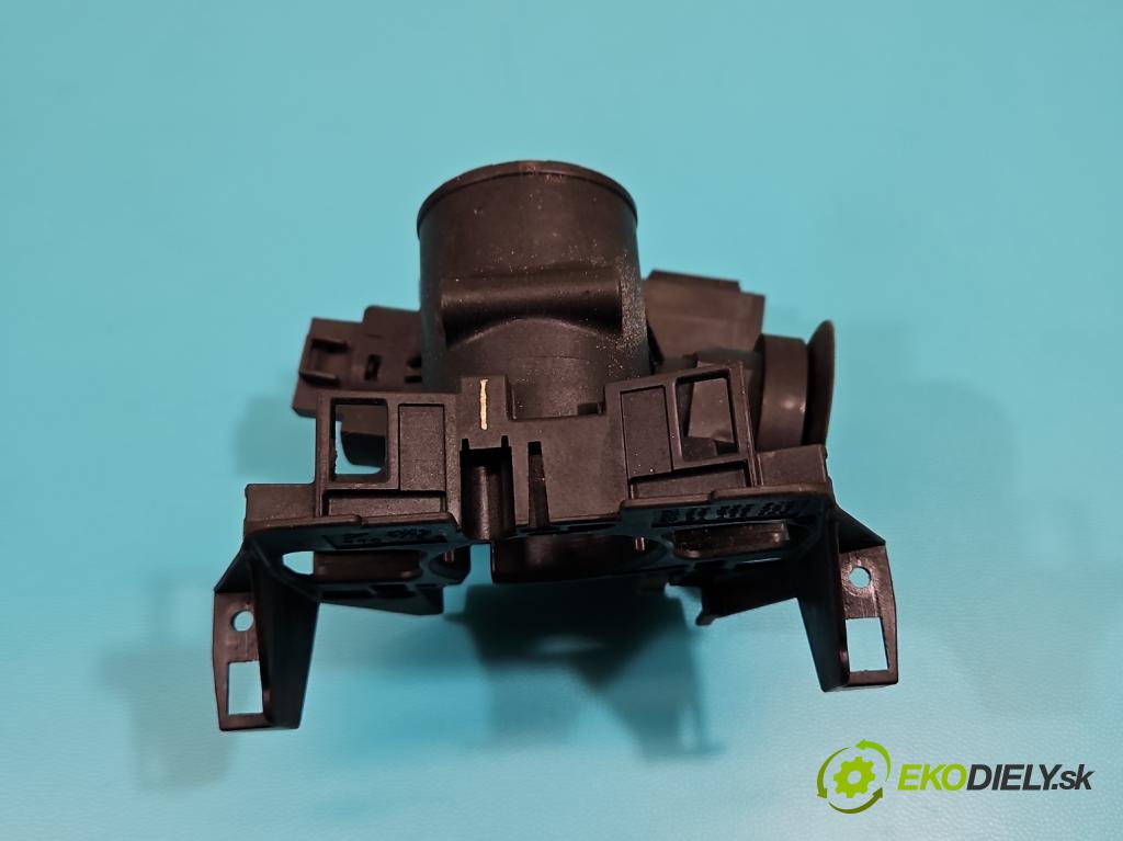 Opel Corsa C 2000-2006 1.0 12V 60 HP manual 44 kW 998 cm3 3- riadiaca jednotka motora 0261208393