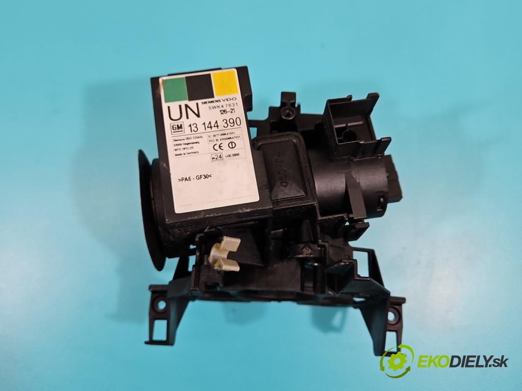 Opel Corsa C 2000-2006 1.0 12V 60 HP manual 44 kW 998 cm3 3- riadiaca jednotka motora 0261208393