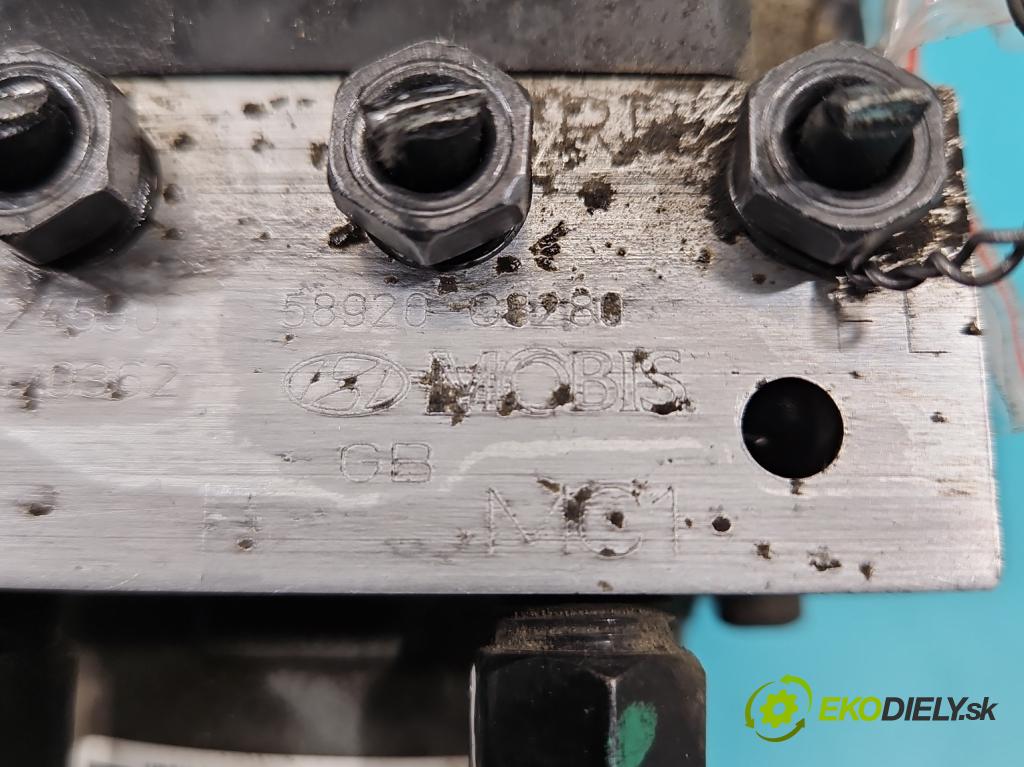 Hyundai i20 II 2014 -2020 1.2 16V 84KM manual 61,8 kW 1248 cm3 5- čerpadlo abs 58900-C8280 (Pumpa ABS)