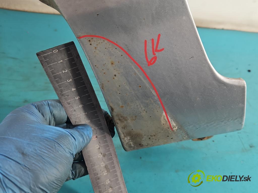 Toyota Corolla E12 2001-2009 2.0 D4D 110 hp manual 81 kW 1975 cm3 4- blatnik přední levý  (Levý přední blatník)