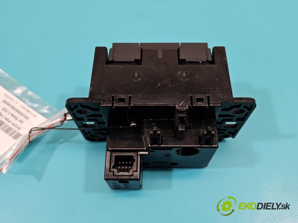 Opel Mokka B 2020 - 1.2 T 131 HP automatic 96 kW 1199 cm3 5- Páka: Změny: stupeň,rýchlosť 98440959ZD (Rýchlostná páka (kulisa))