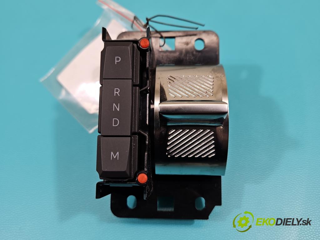 Opel Mokka B 2020 - 1.2 T 131 HP automatic 96 kW 1199 cm3 5- Páka: Změny: stupeň,rýchlosť 98440959ZD (Rýchlostná páka (kulisa))