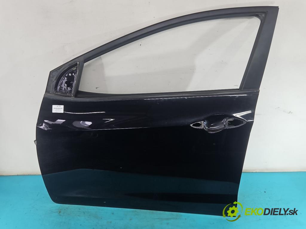 Hyundai I30 II 2012-2016 1.4 crdi 90 hp manual 66 kW 1396 cm3 5- dveře přední levé  (Klika dveří ostatní)