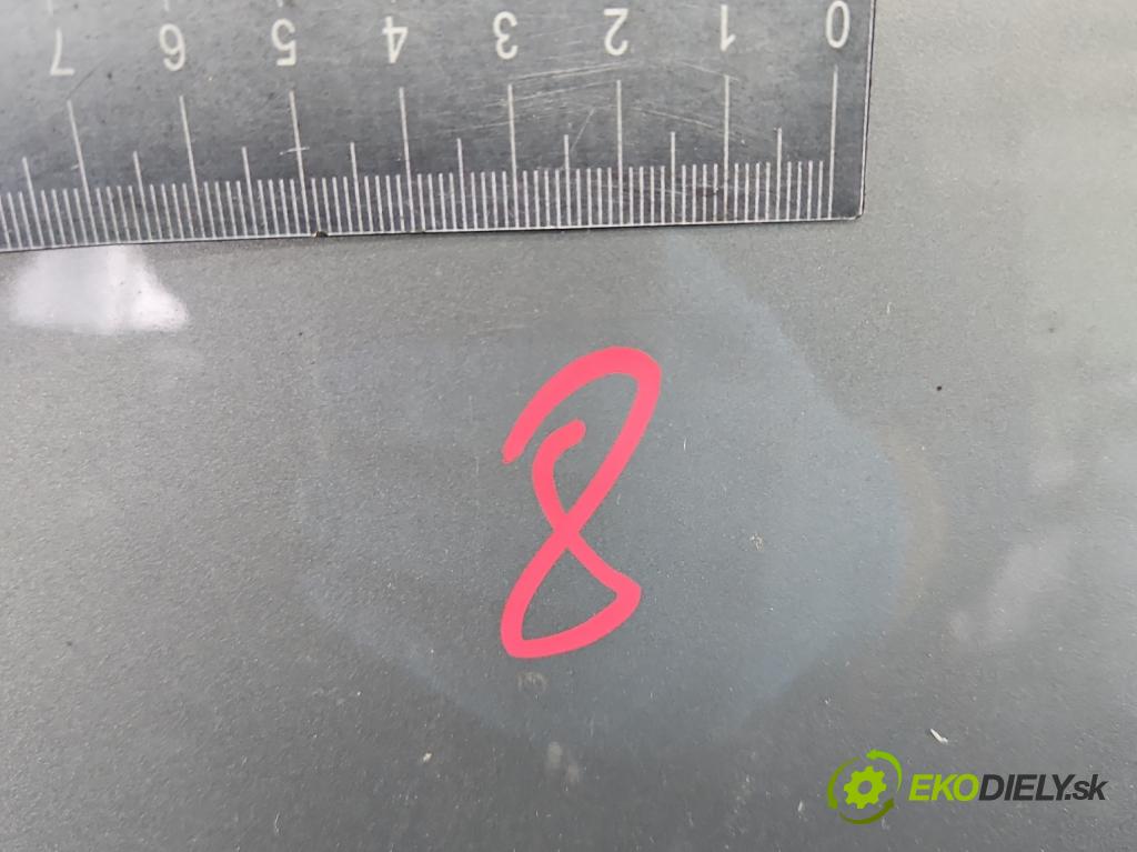 Opel Frontera B 1998-2004 2.2 16V 136hp manual 100 kW 2198 cm3 5- zadní kufrové dveře  (Zadní kapota (kufr))