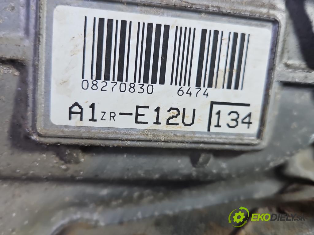 Toyota Auris II 2012-2018 1.6 16V 132 HP manual 97 kW 1598 cm3 5- motor benzín: 1ZR