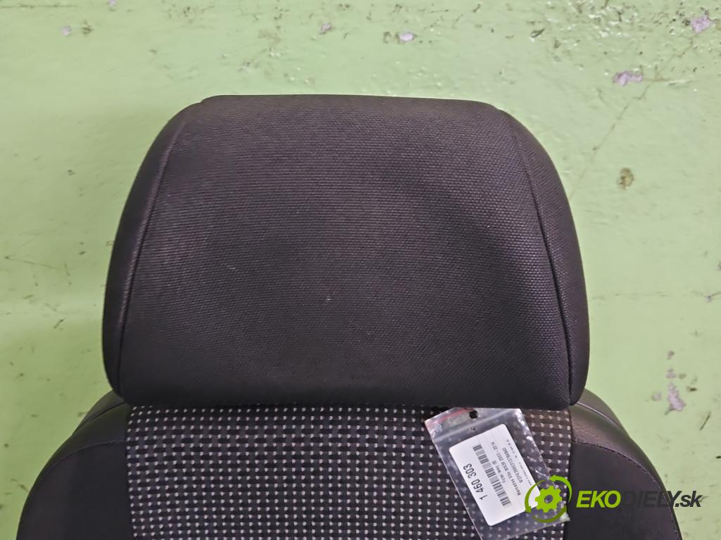 Mercedes Vito W639 2003-2014 2,2.0 cdi 136 HP manual 100 kW 2143 cm3 5- Sedačka ľavý  (Sedadlo)
