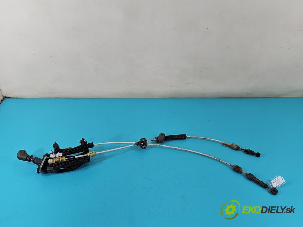 Mercedes Vito W639 2003-2014 2,2.0 cdi (651900) 136 HP manual 100 kW 2143 cm3 5- Páka: Změny: stupeň,rýchlosť  (Rýchlostná páka (kulisa))