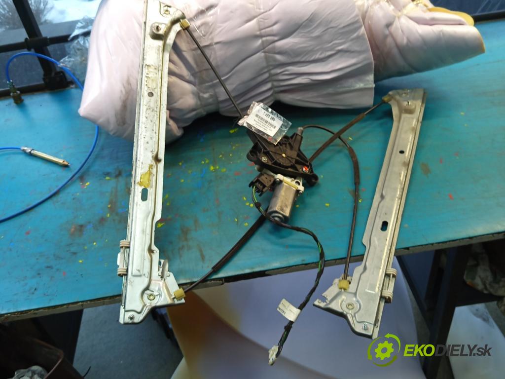 Mercedes Vito W639 2003-2014 2.2 cdi 651900 136 HP manual 100 kW 2143 cm3 5- mechanizmus okna predné ľavý