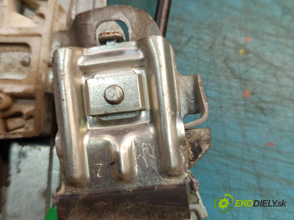 Mercedes Vito W639 2003-2014 2.2 cdi 651900 136 HP manual 100 kW 2143 cm3 5- mechanizmus okna predné ľavý