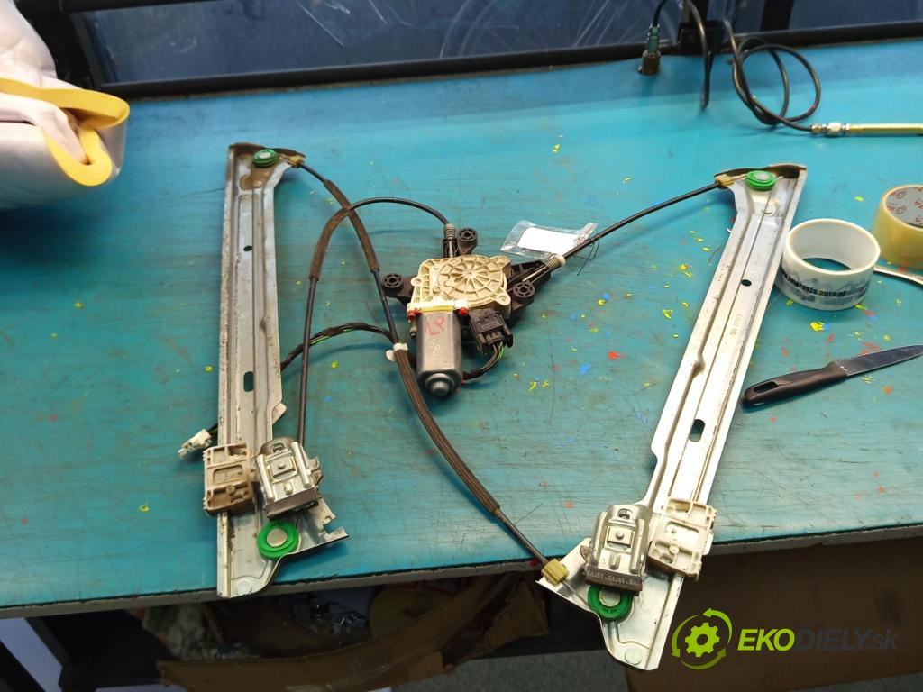 Mercedes Vito W639 2003-2014 2.2 cdi 651900 136 HP manual 100 kW 2143 cm3 5- mechanizmus okna predné ľavý