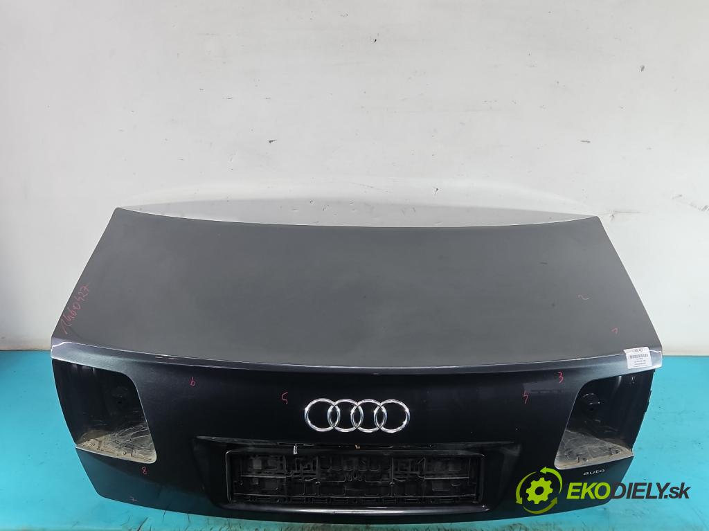 Audi A8 D3 2002-2009 3.0 tdi 211KM automatic 155 kW 2967 cm3 4- zadní kufrové dveře  (Zadní kapota (kufr))