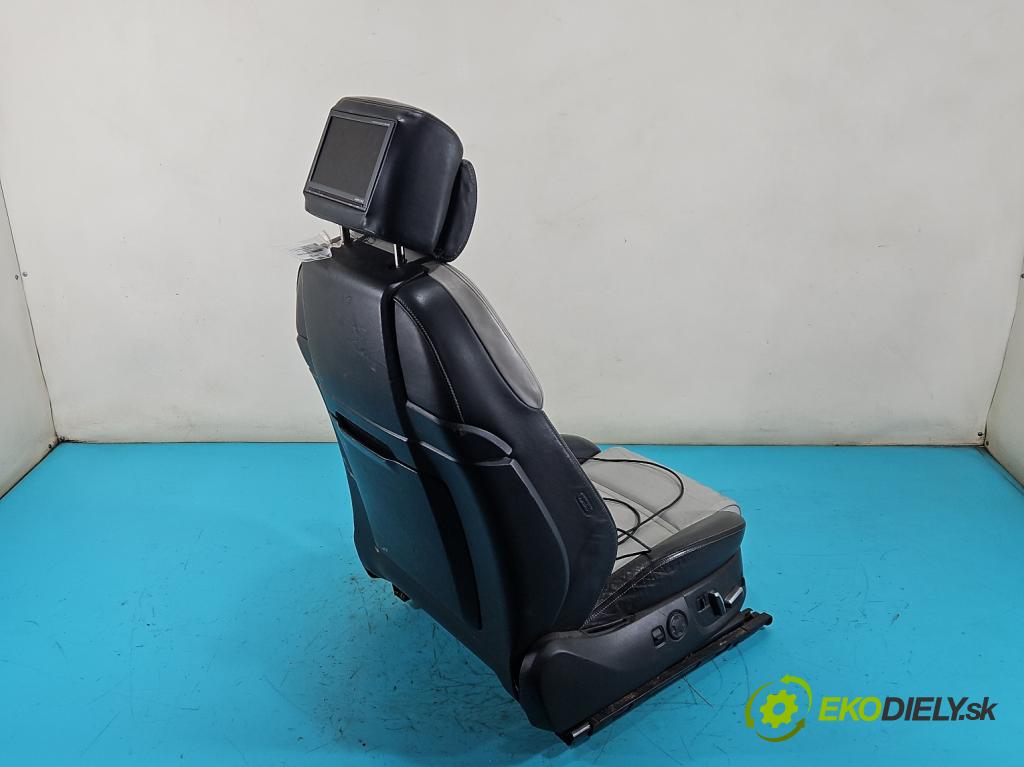 Audi A8 D3 2002-2009 3.0 tdi 211KM automatic 155 kW 2967 cm3 4- Sedačka pravý  (Sedadlo)