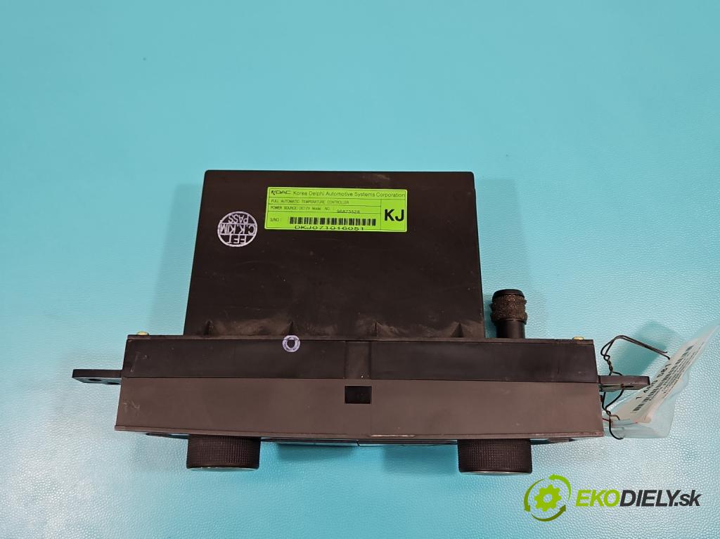 Chevrolet Captiva 2.0 VCDI 150 HP automatic 110 kW 1991 cm3 5- panel kúrenia 96873528