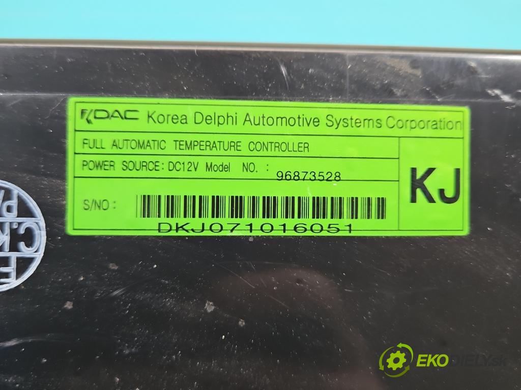 Chevrolet Captiva 2.0 VCDI 150 HP automatic 110 kW 1991 cm3 5- panel kúrenia 96873528