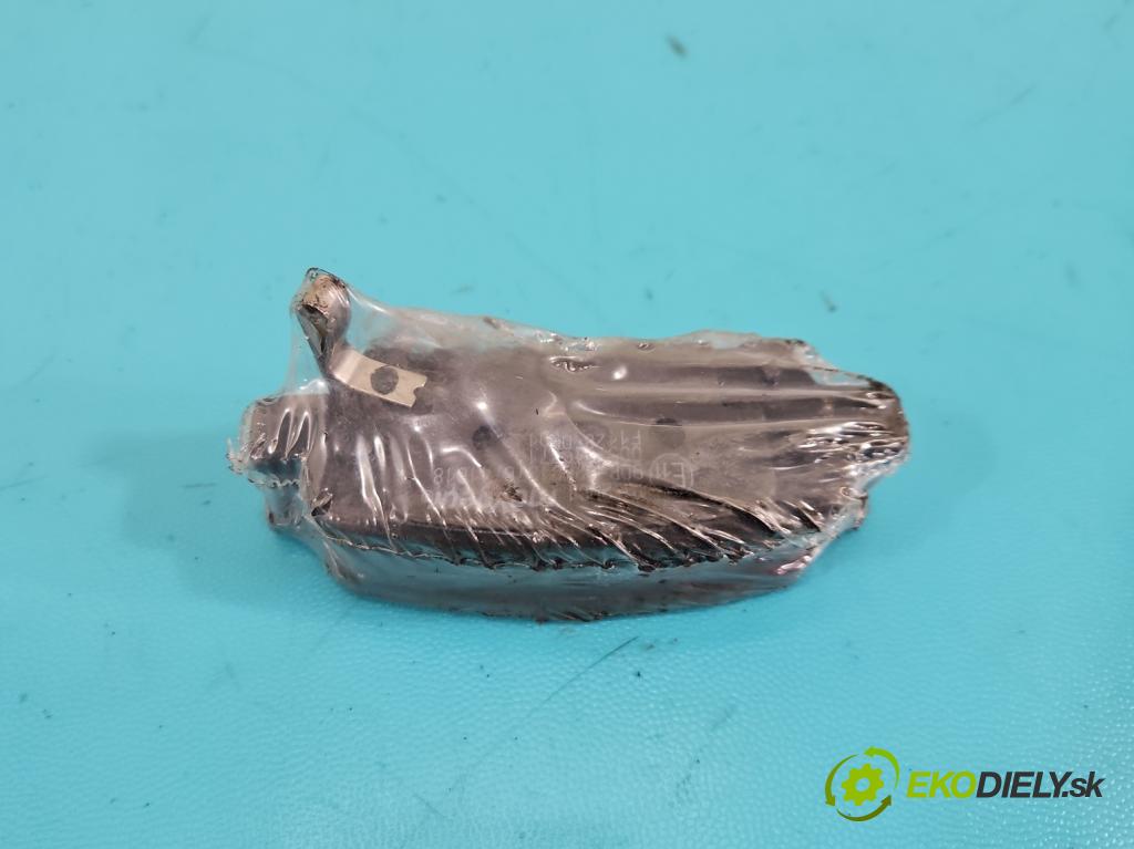 Nissan Murano Z50 2003-2008 3.5 V6 234KM automatic 172 kW 3498 cm3 5- Štíty: brzdové zadné