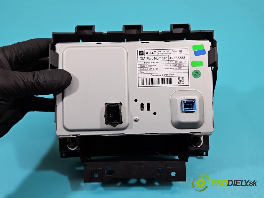 Opel Astra IV 2009-2015 2.0 cdti 165 HP automatic 121 kW 1956 cm3 5- Zobrazit: 42353388 (Prístrojová doska)