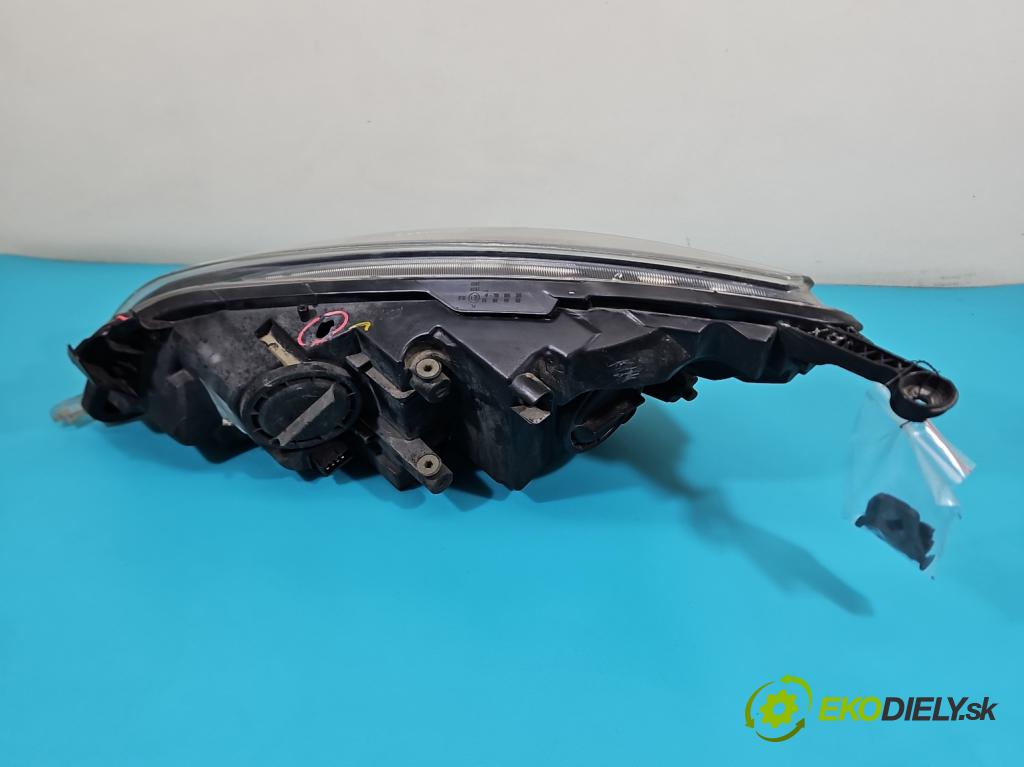 Opel Astra IV 2009-2015 2.0 cdti 165 HP automatic 121 kW 1956 cm3 5- Reflektor: pravý 13365291 (Svetlo predné pravé)