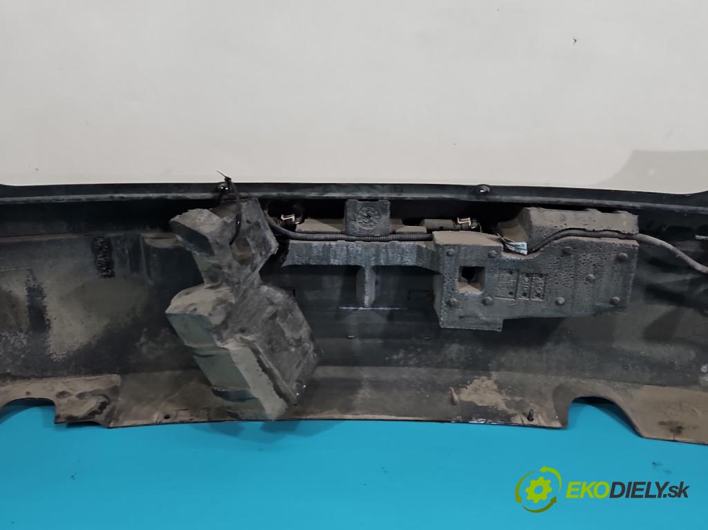 Opel Corsa C 2000-2006 1.0 12V 58 hp manual 43 kW 973 cm3 5- nárazník zadní  (Ostatné)