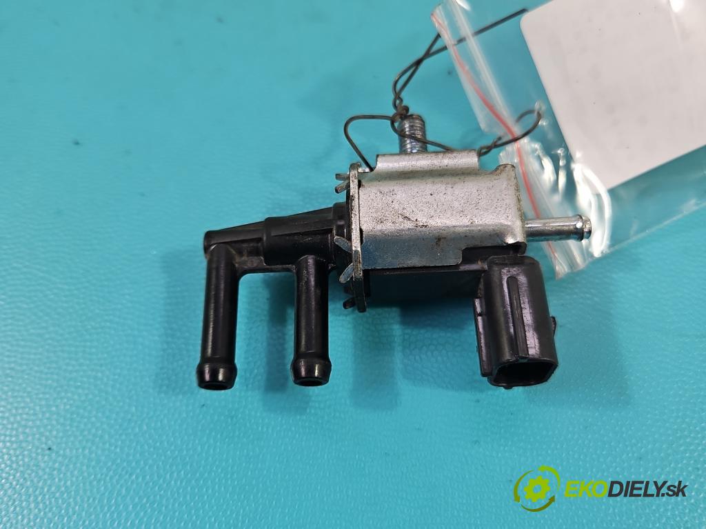 Suzuki SX4 S-Cross 2013-2021 1.4 T 140 HP automatic 103 kW 1373 cm3 5- ventil podtlaku K5T48672 (Ventil)