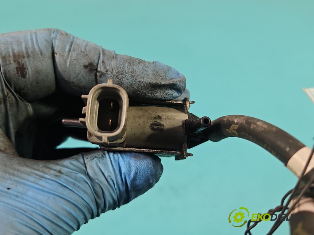 Suzuki SX4 S-Cross 2013-2021 1.4 T 140 HP automatic 103 kW 1373 cm3 5- ventil podtlaku 18114-80F00 (Ventil)