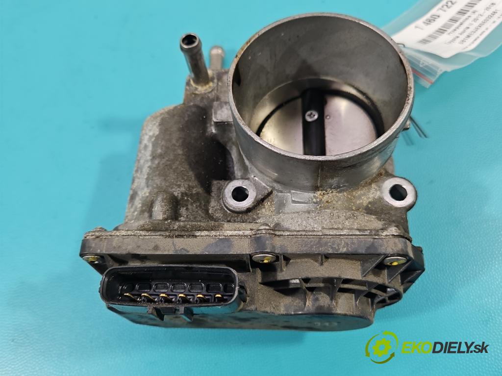 Toyota Auris II 2012-2018 1.6 16V 132  HP manual 97 kW 1598 cm3 5- klapka 22030-0T050 (Škrtiaca klapka)