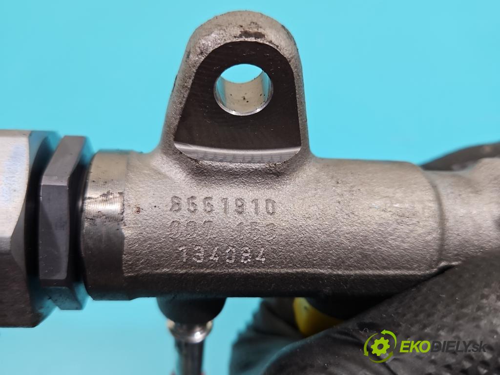 Bmw X3 G01 2017-2024 2.0d 190 HP automatic 140 kW 1995 cm3 5- lišta vstrekovacia 0445214315 (Vstrekovacia lišta)