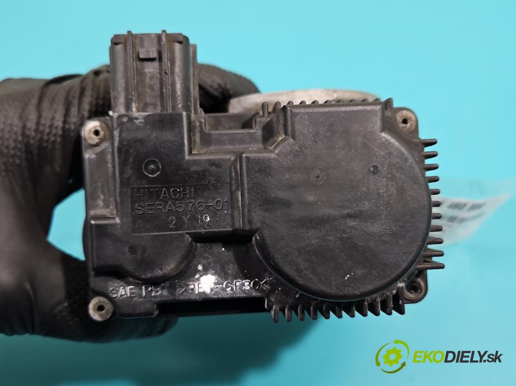 Nissan Murano Z50 2003-2008 3.5 V6 234KM automatic 172 kW 3498 cm3 5- klapka 576-01 (Škrtiaca klapka)