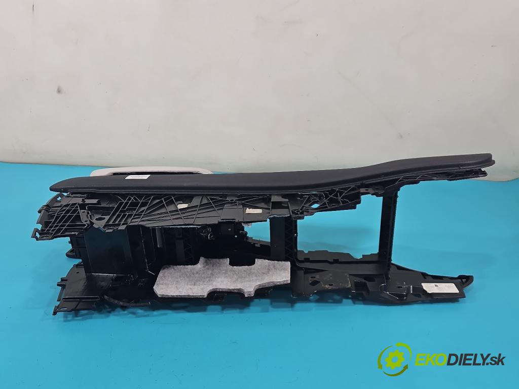 Bmw X5 F15 2013-2018 3.0 T N55 306KM automatic 225 kW 2979 cm3 5- operadlo  (Lakťová opierka)