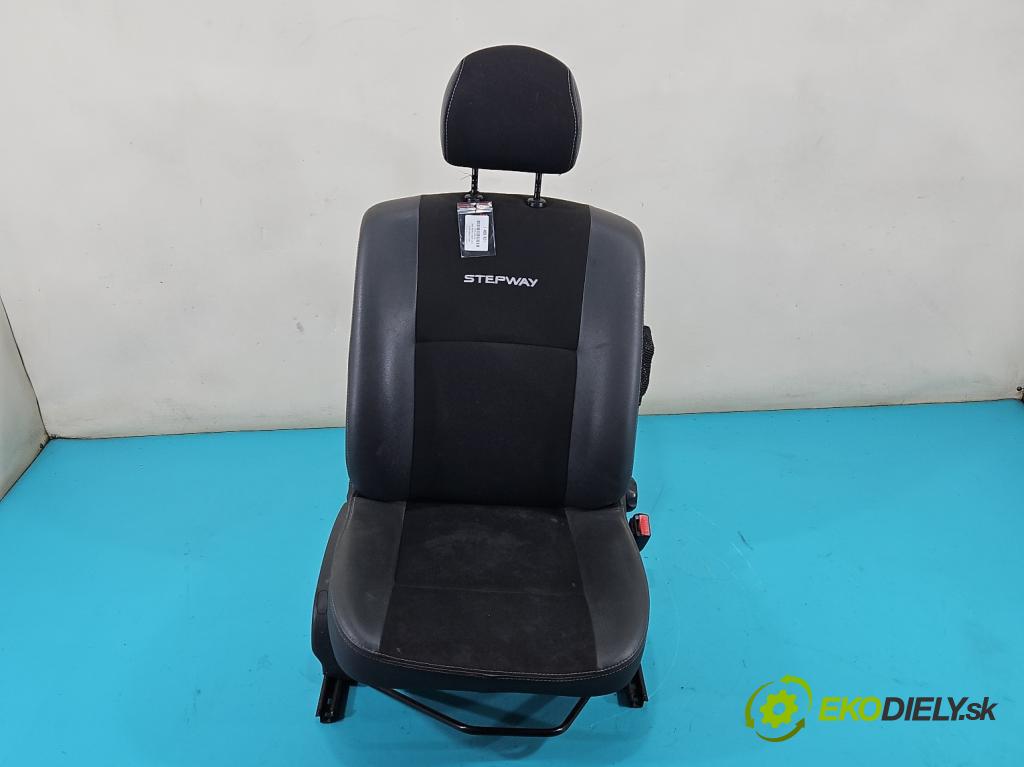 Dacia Sandero I 2008-2012 1.6b 84KM manual 62 kW 1598 cm3 5- Sedačka pravý  (Sedadlo)